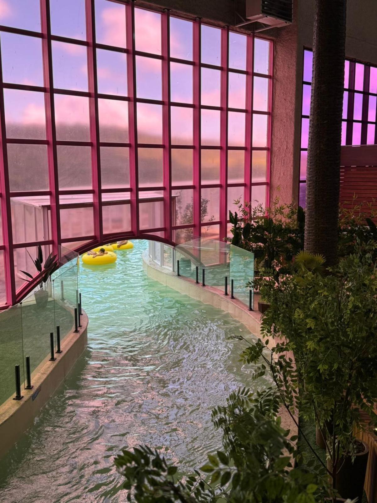 Taua E Convention Hotel 4*
